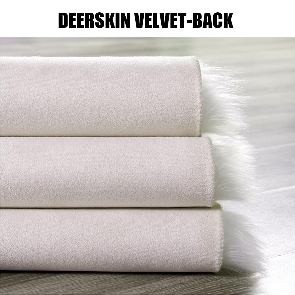 ZuTKekon Faux Fur Sheepskin Small Area Rugs Fluffy Seat Pad Double Hearts Shaped Carpets, 24x35 Inches Luxurious Wool Foot Mats Home Decor for Nursery Living Room Bedroom Pet Kids Room (Pink)