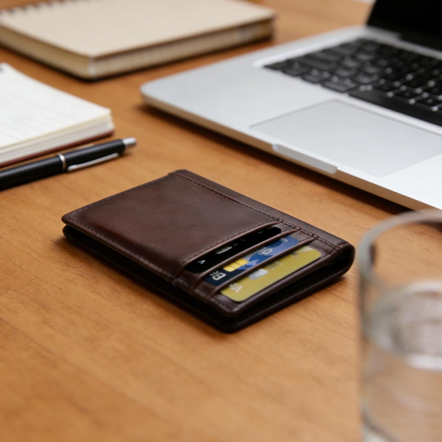 baotuiok Small Card Case Slim Mens Bifold Wallet,Thin Travel Minimalist Leather Wallet for Men, Credit Card Holder for Men(brown)