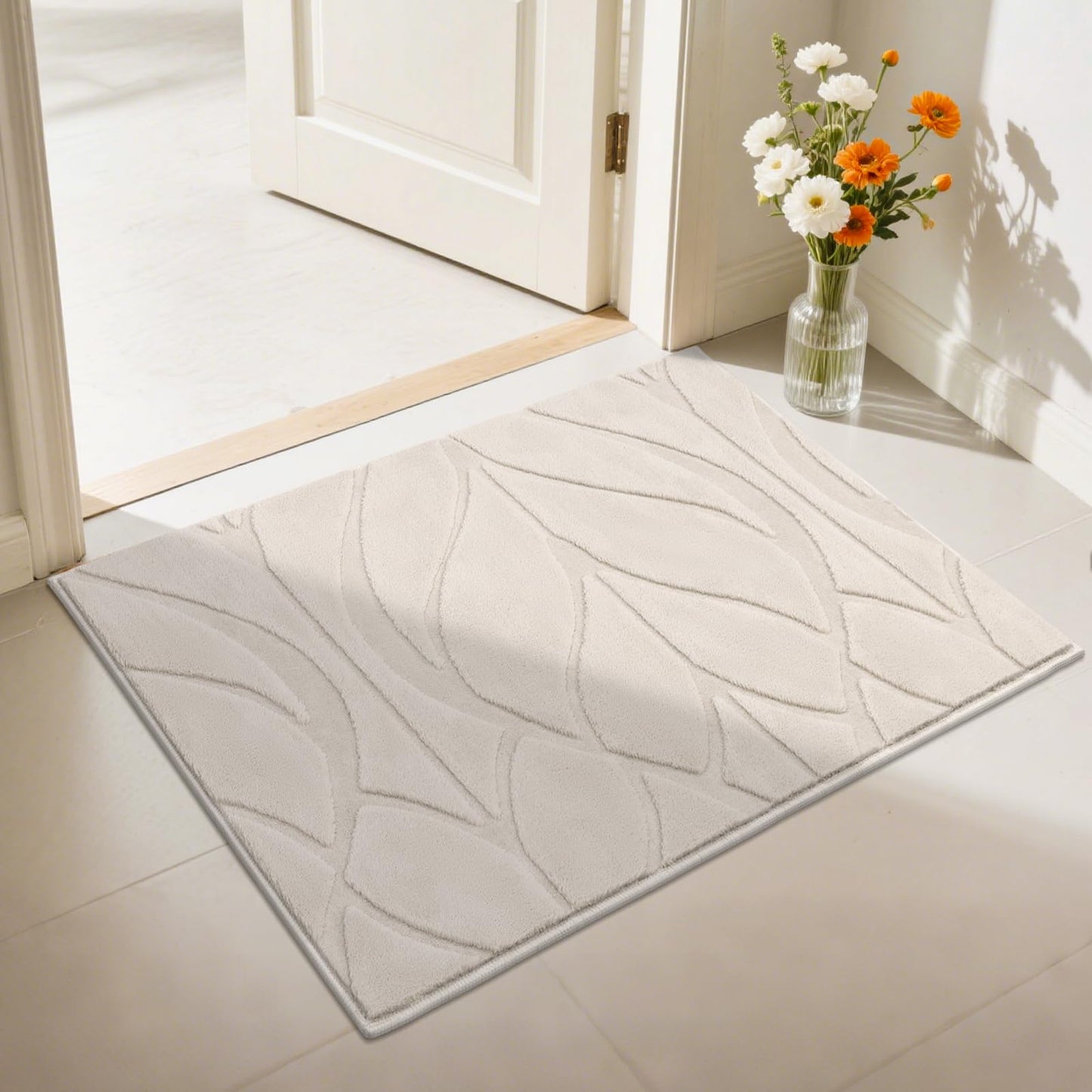 SHACOS 2x3Ft Small Rugs for Entryway, Non Slip Door Mat Indoor Entrance, Machine Washable High-Low Profile Entry Mat, Super Absorbent Front Door Rug for Bedroom Kitchen Bathroom Kids Room (Beige)
