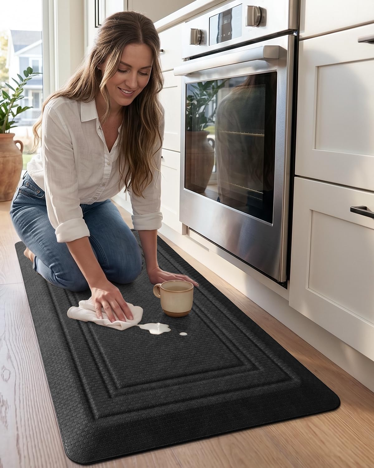 LUMI Anti Fatigue Cushioned Comfort Mats for Standing, 0.8" Extra Thick Ergonomic Mats for Desk Office, Non-Slip, Ultra Soft, Memory Foam Rugs for Home, Kitchen, Laundry, 20"x40", Black