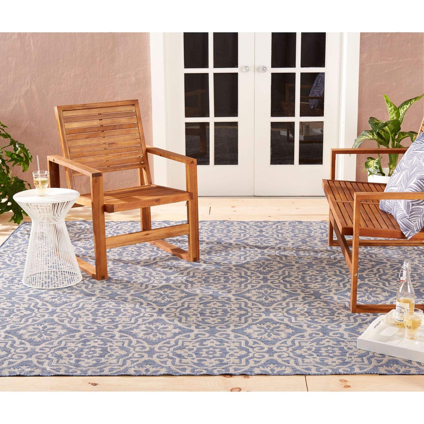 Nicole Miller New York Patio Country Danica Transitional Geometric Indoor/Outdoor Area Rug, Blue/Grey, 6'6"x9'2"