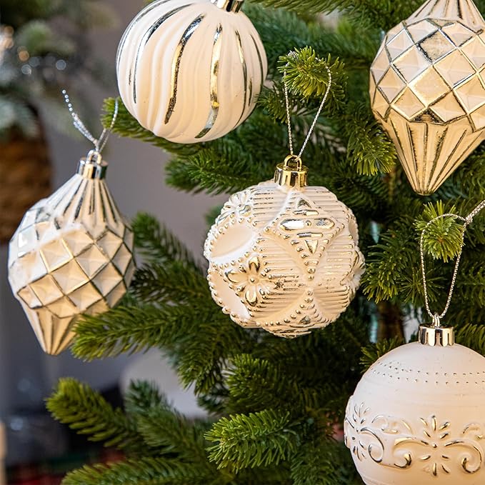 16PCS Shatterproof Christmas Ball Ornaments Set, Hand-Painted Holiday Decor with Assorted Sizes & Designs for Christmas Tree Thanksgiving Party Decoration, Champagne-White