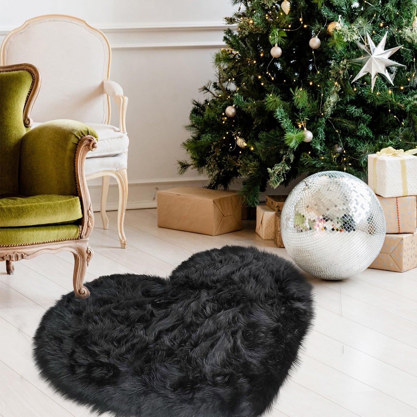 YRXRUS Heart Rug, Black Heart Shaped Rug, Fluffy Faux Fur Rugs, Shag Mats for Bedroom Living Room, Love Coquette Room Decor 2x3 Ft