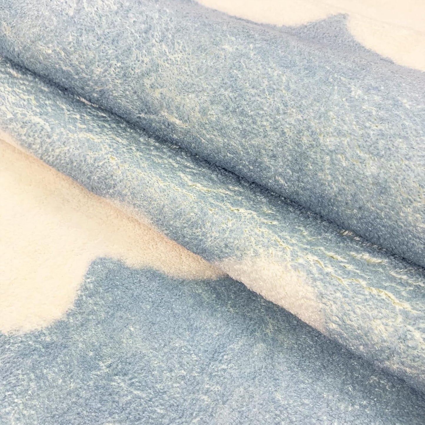 USTIDE 4 x6 Blue Sky White Cloud Area Rug Super Soft Fluffy Kids Rug Machine Washable Non Slip Carpet Floor Mat for Bedroom Living Room Nursery Girls Boys Room Decor