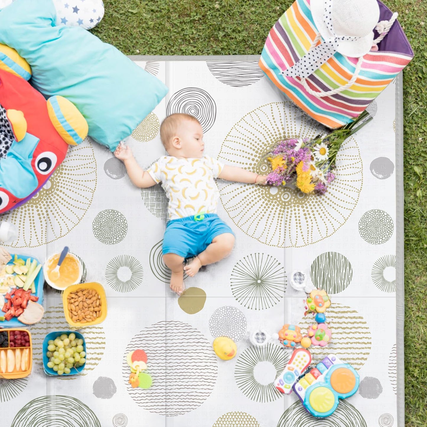 Piglog Extra Large Play Mat for Baby, 0.8 Inch Thick BPA Free, Reversible Foldable Baby Play Mat, 79" x71" Waterproof Foam Floor Baby Crawling Mat, Portable Playmat for Infants, Toddler, Kids, Circle