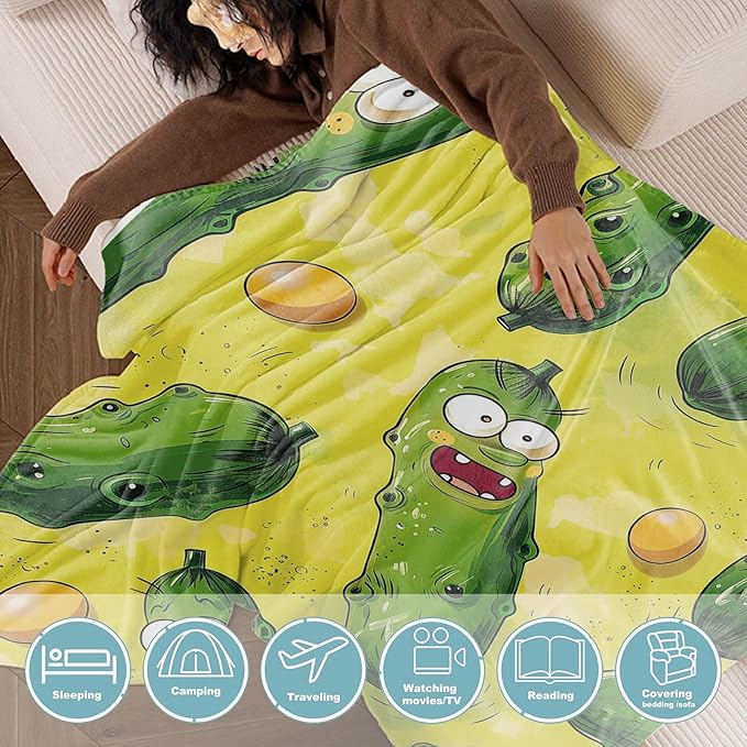 Cute Penguin Lightweight Throw Blanket, Watercolor Cartoon Animal with Splash Ink, Warm Soft Cozy Flannel Blankets, Couch Dorm Home Decor All Season Use, 60x50in, White, Gifts for Kids Girls
