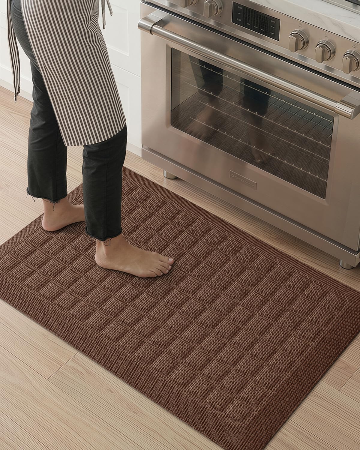 Color&Geometry Extra Thick Anti Fatigue Kitchen Floor Mat, Cushioned Comfort Ergonomic Standing Desk Mat, Waterproof Non Slip, 0.9 Inch High Density Foam for Sink, Office, Garage, 20"x32", Brown