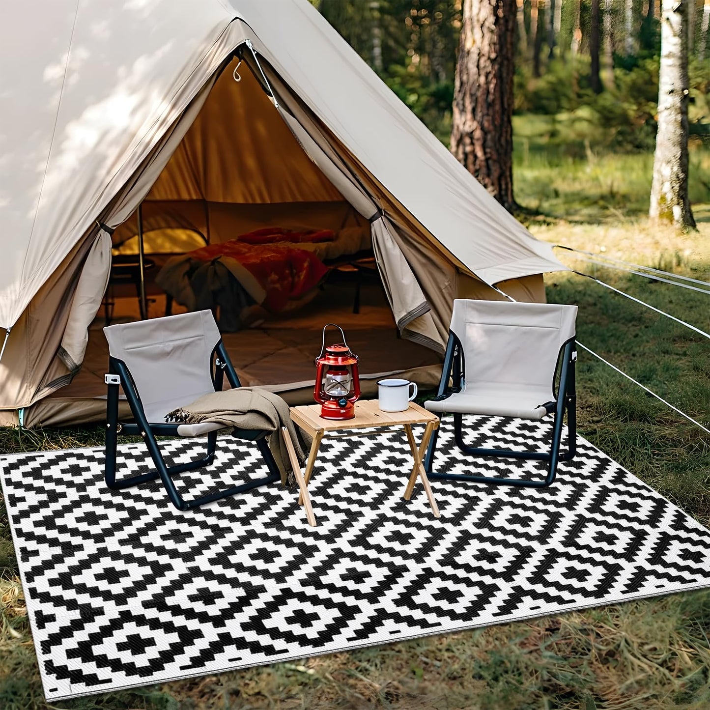 OLANLY Waterproof Outdoor Rug 5x8 ft, Outdoor Plastic Straw Rug for Camping, RV Mat Outside, Indoor Outdoor Carpet for Porch, Deck, Backyard, Balcony, Picnic, Black & White