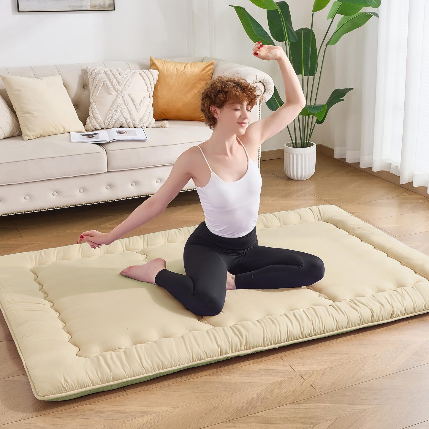 VIPBED Japanese Floor Futon Mattress Queen Size, 4" Thicken Foldable Mattress Tatami Mat Sleeping Pad, 25D Foam Filled Traditional Shiki Futon (shikibuton), Designed in Japan (Pastel Yellow 60"x 80")