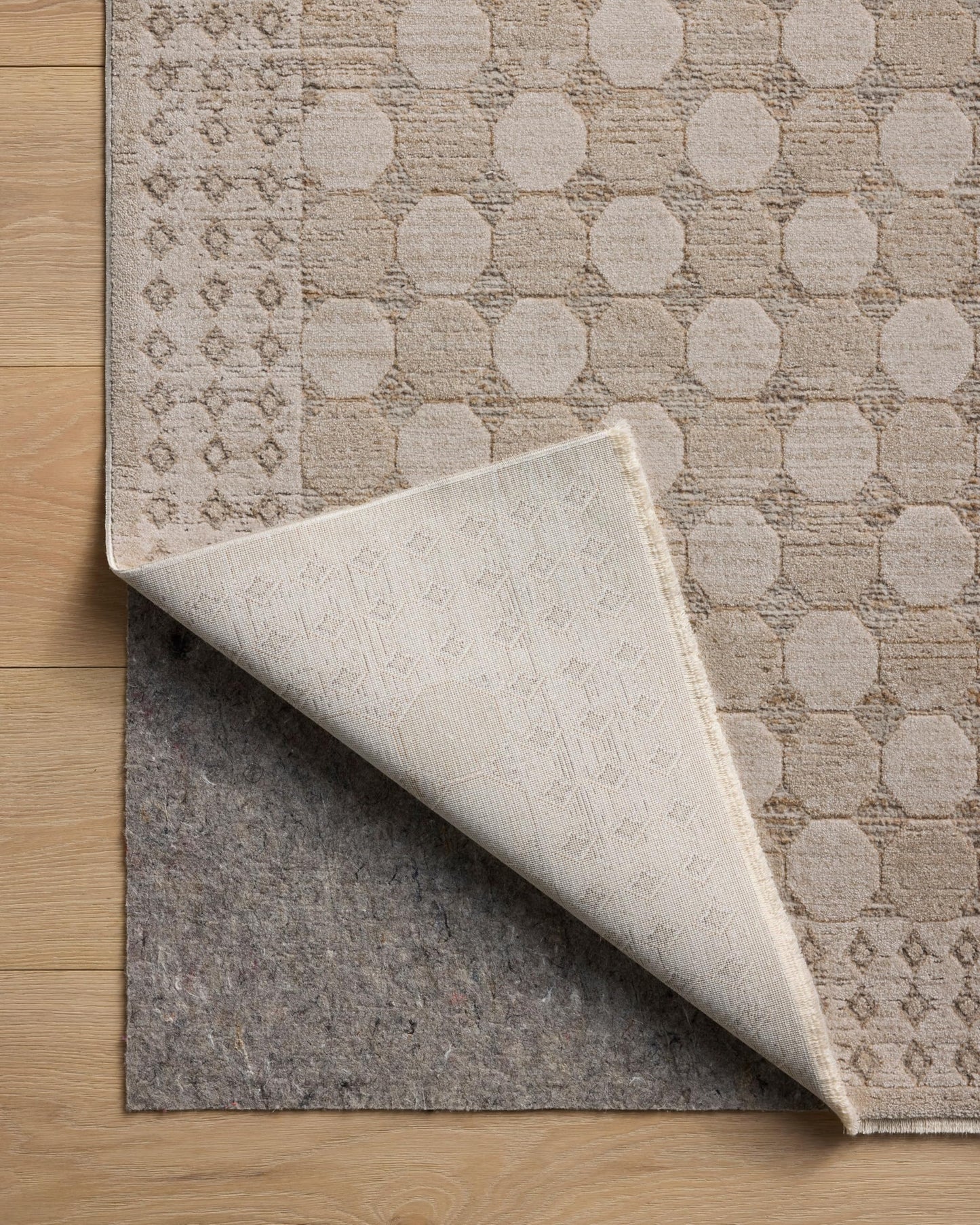 Loloi Amber Lewis Cali Collection CIL-01 Taupe/Natural 7'-10" x 10', .25" Pile Height, Area Rug