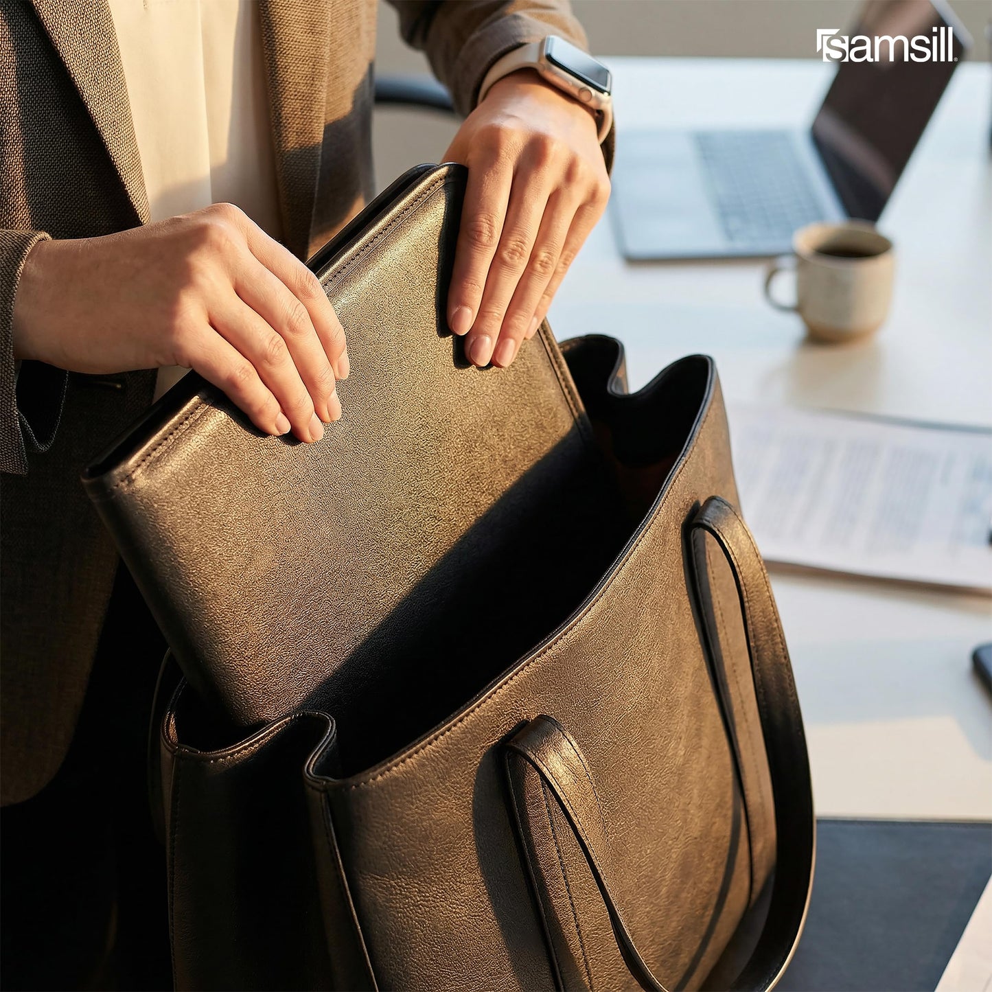 Samsill Professional Padfolio - Faux Leather Portfolio Folder for Men and Women, Leather Padfolio with 8.5 x 11 Writing Pad, Resume Portfolio Folder, Functional Business Portfolio for Meetings and Interviews, Black