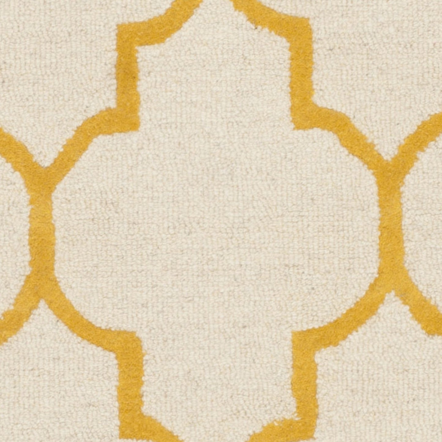 SAFAVIEH Cambridge Collection Runner Rug - 2'6" x 10', Ivory & Gold, Handmade Moroccan Trellis Wool, Ideal for High Traffic Areas in Living Room, Bedroom (CAM134U)