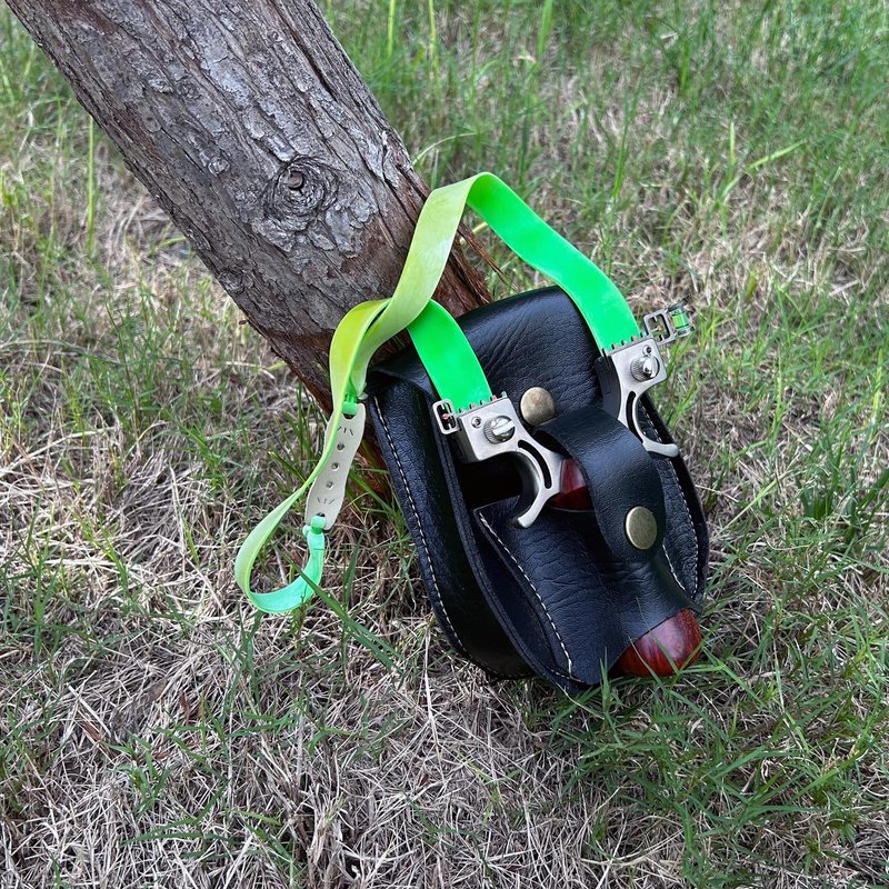 RCZZSUWE Slingshot, Hunting Sling Shot Set for Adults, Professional Stainless Steel Tactical Slingshots, High Velocity Catapult with Ammo Balls, Rubber Bands, Ammo Pouch, Target(Brown)