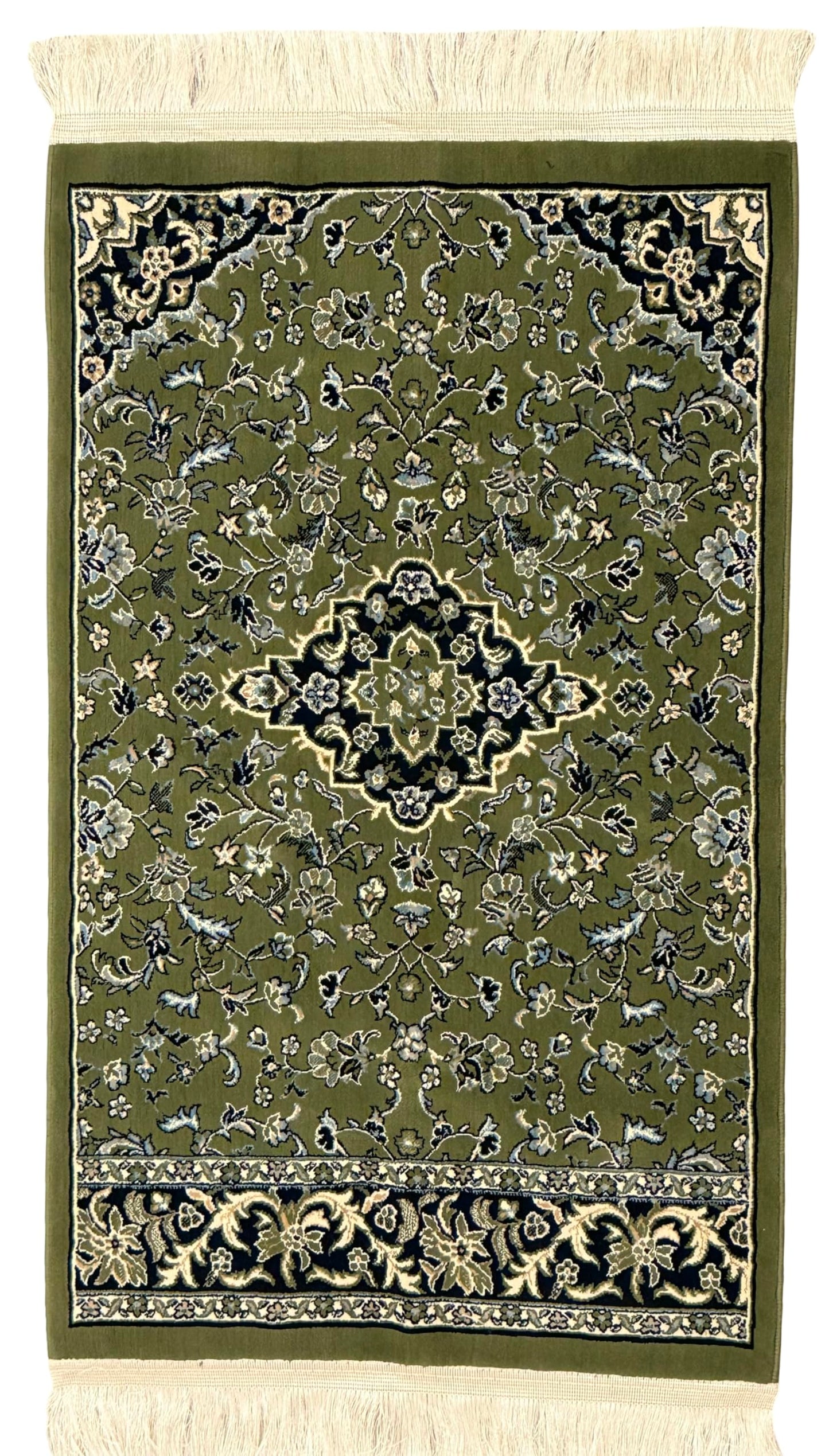 Premium Islamic Muslim Prayer Rug – Made in Madinah – 0.3 in Thick Soft Islamic Sajadah – Portable Prayer Mat for Men & Women – Eid, Ramadan, Hajj & Umrah Gift (Green)