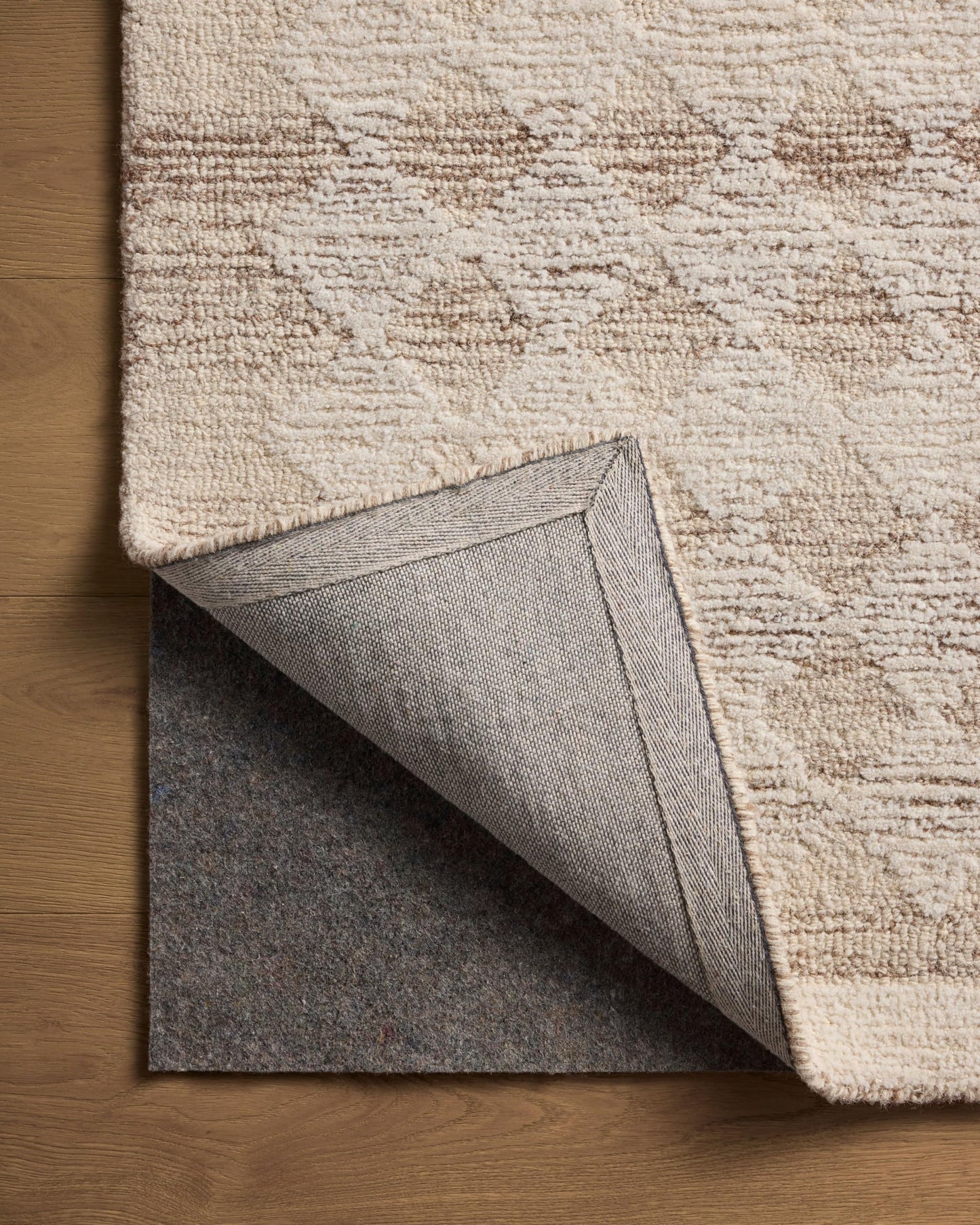 Loloi Magnolia Home by Joanna Gaines Rae Collection RAE-04 Natural/Ivory 7'-9" x 9'-9" Area Rug
