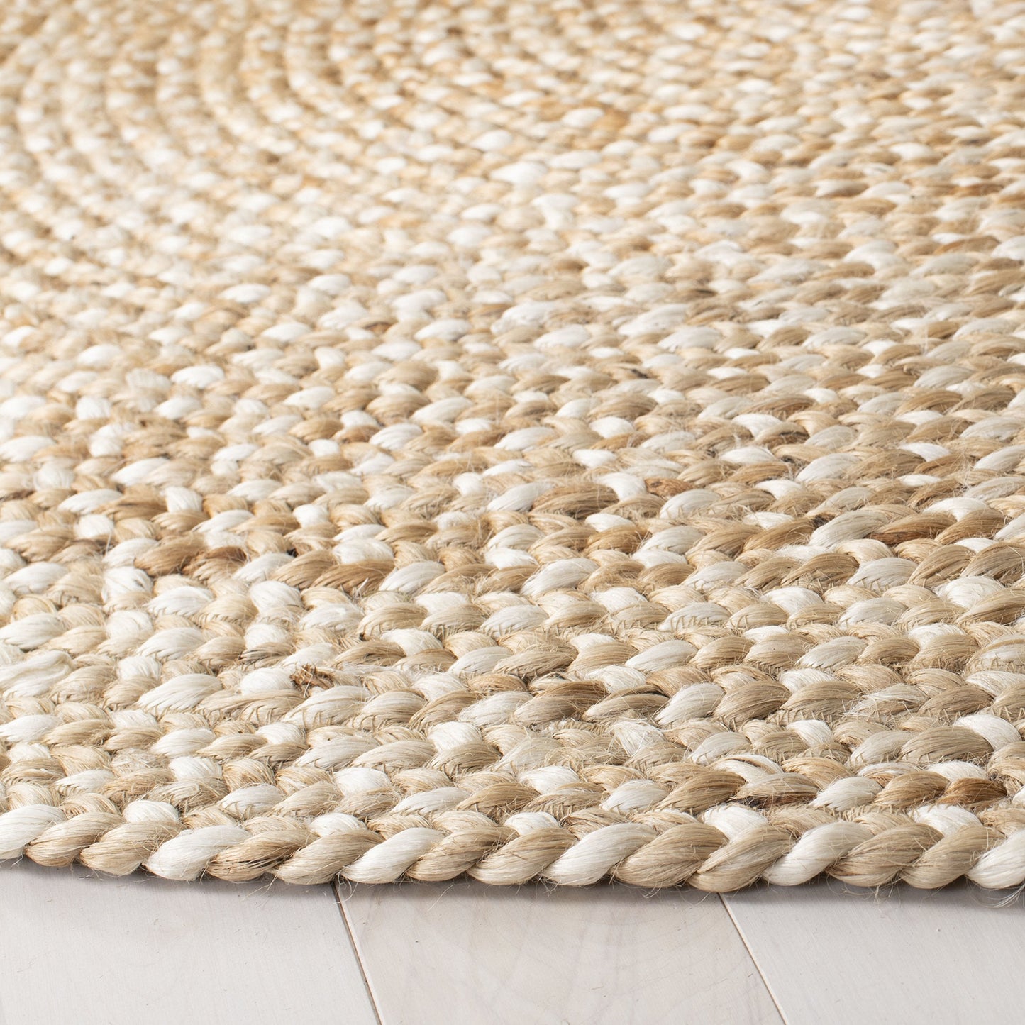 SAFAVIEH Round Rug 12' - Natural Fiber Collection - Natural & Ivory, Handmade Jute, Braided Design, Ideal for Living Room, Bedroom, Dining Space (NF804B)