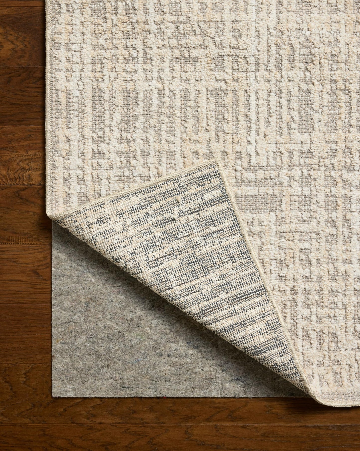 Loloi Amber Lewis Bexley Collection BEX-07 Natural/Dove 5'-0" x 7'-6" Area Rug Neutral, Textured, Living, Bedroom, Dining, Carpet