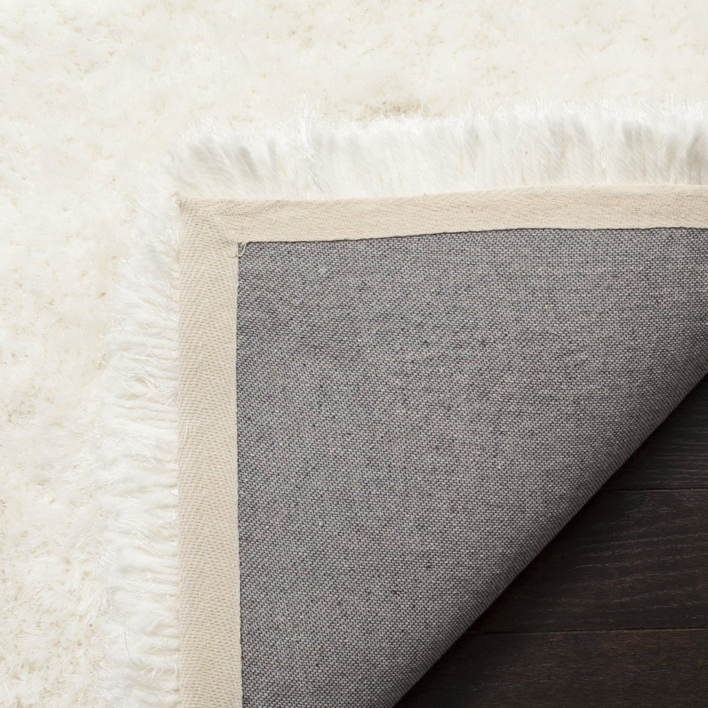SAFAVIEH Luxe Shag Collection Area Rug - 6' Square, Ivory, Handmade Glam, 3.2-inch Thick Ideal for High Traffic Areas in Living Room, Bedroom (SGX160A)