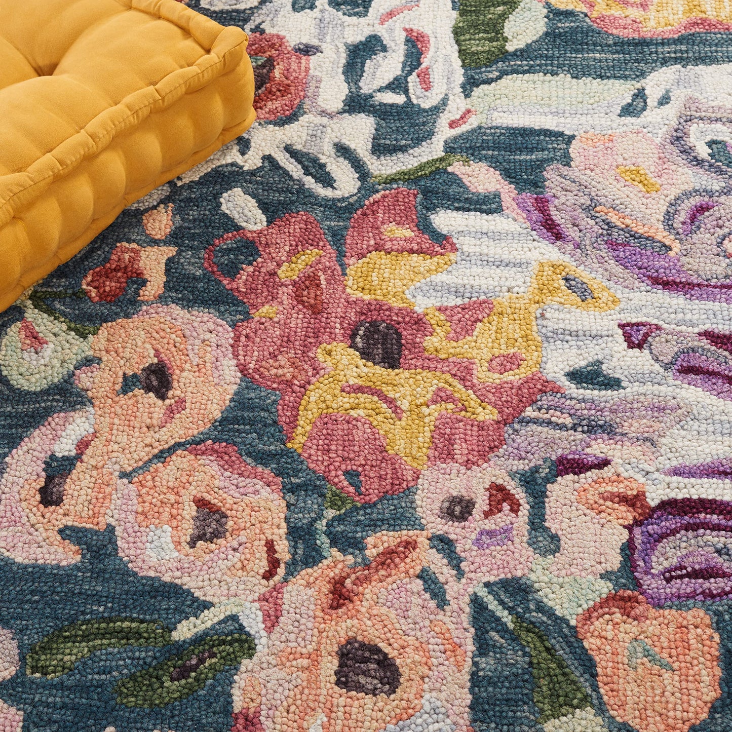 SAFAVIEH Blossom Collection Area Rug - 5' x 8', Blue & Purple, Handmade French Country Floral Wool, Ideal for High Traffic Areas in Living Room, Bedroom (BLM463M)