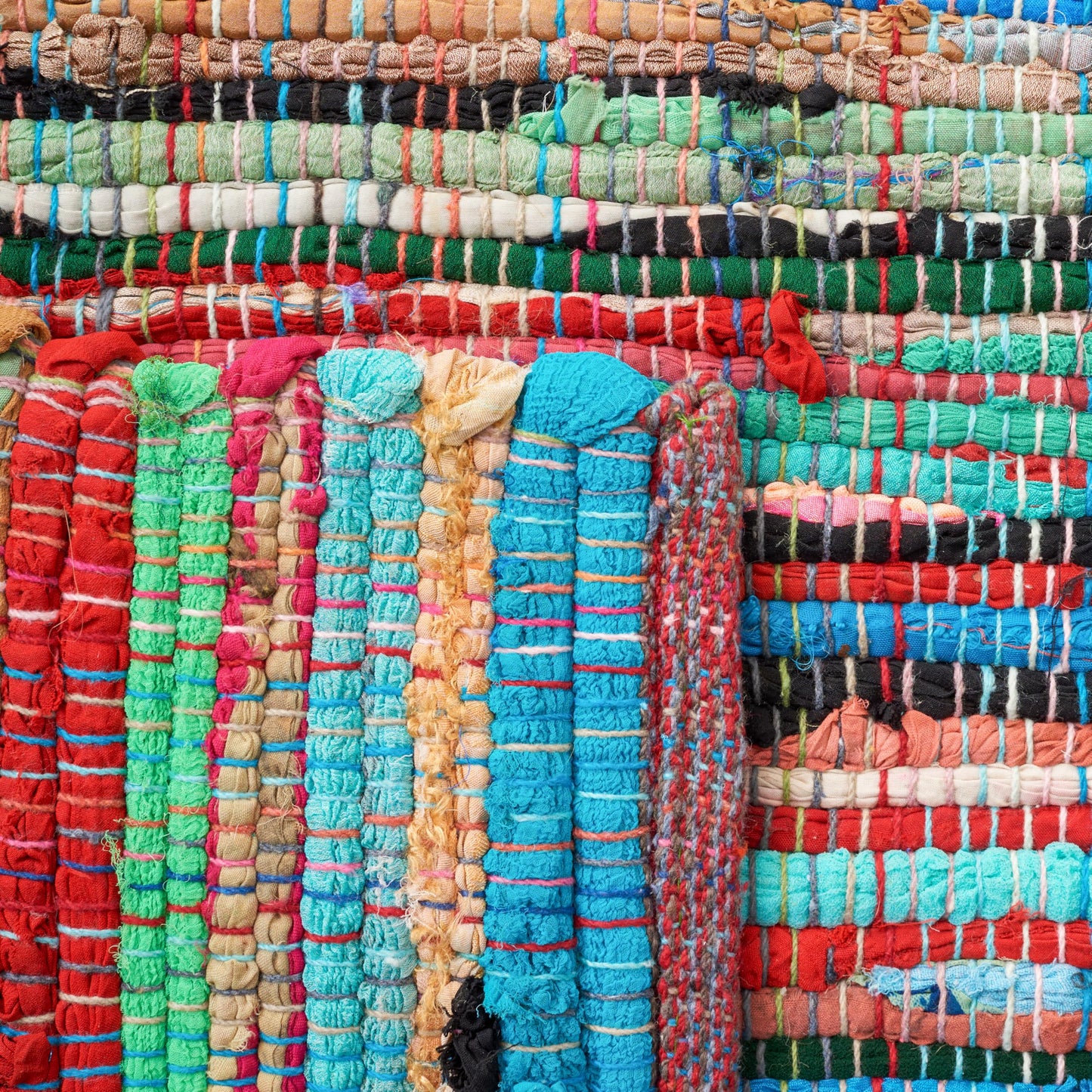 SAFAVIEH Rag Rug Collection Accent Rug - 4' x 6', Green & Multi, Handmade Boho Stripe Cotton, Ideal for High Traffic Areas in Entryway, Living Room, Bedroom (RAR240E)