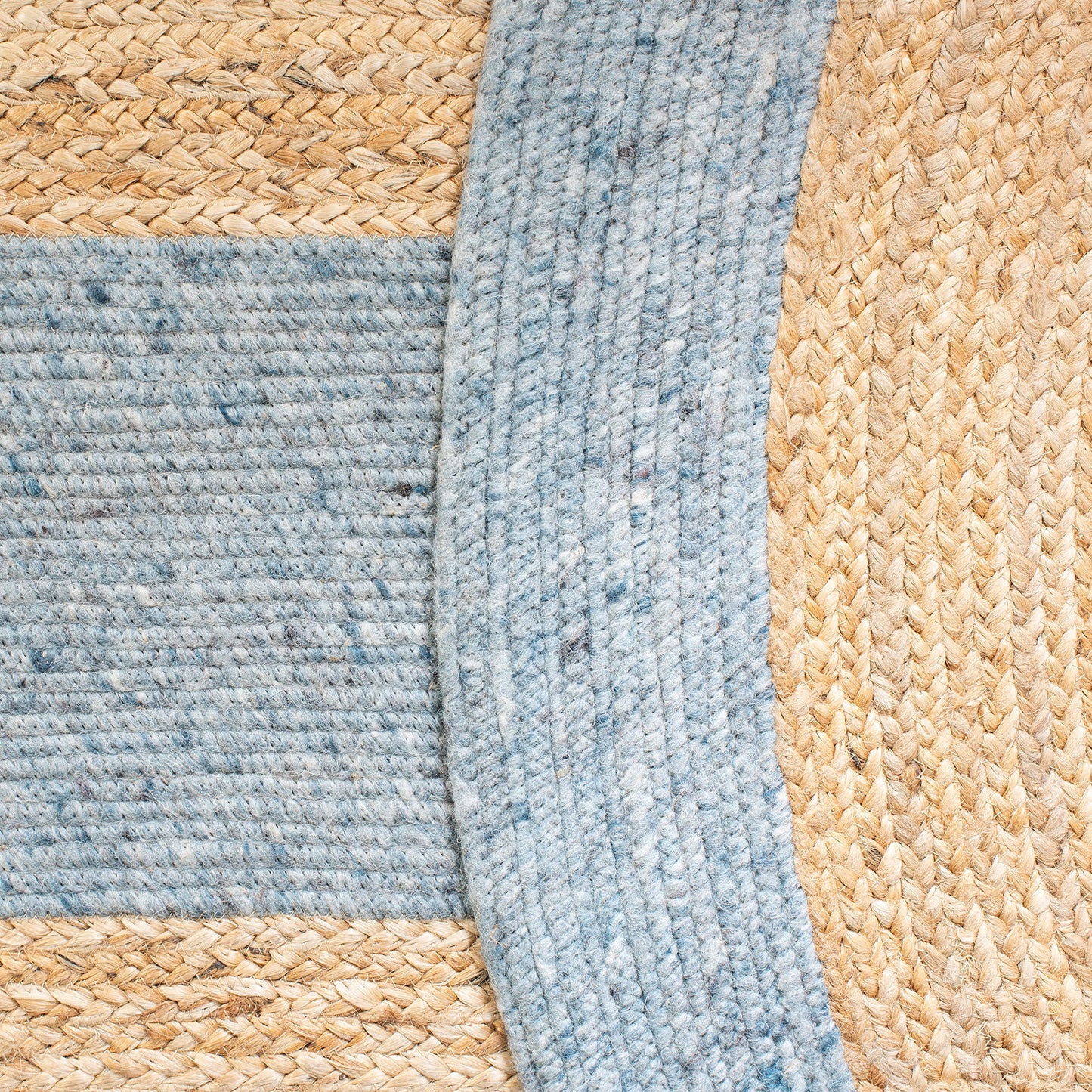 SAFAVIEH Braided Collection 4' Round Light Blue/Gold BRD910H Handmade Country Cottage Reversible Jute Area Rug