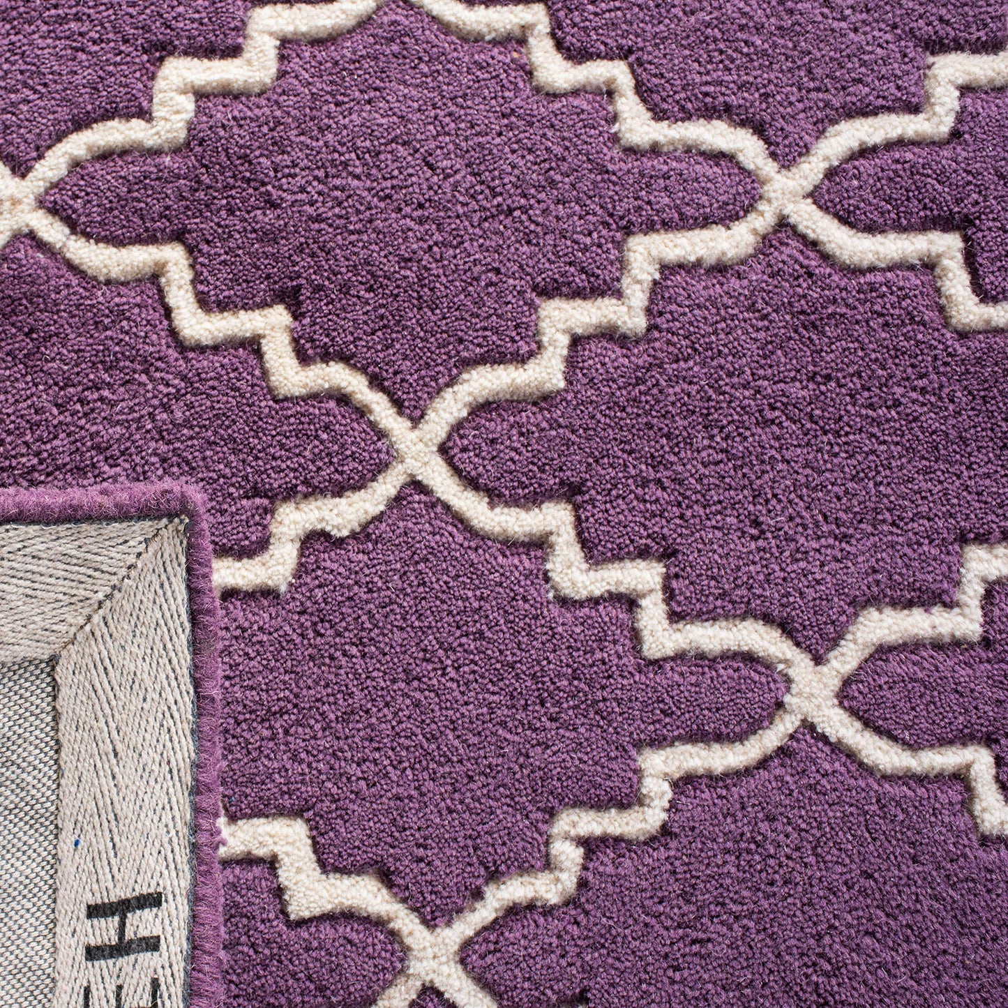 SAFAVIEH Chatham Collection 2'3" x 5' Purple / Ivory CHT721F Handmade Trellis Premium Wool Accent Rug