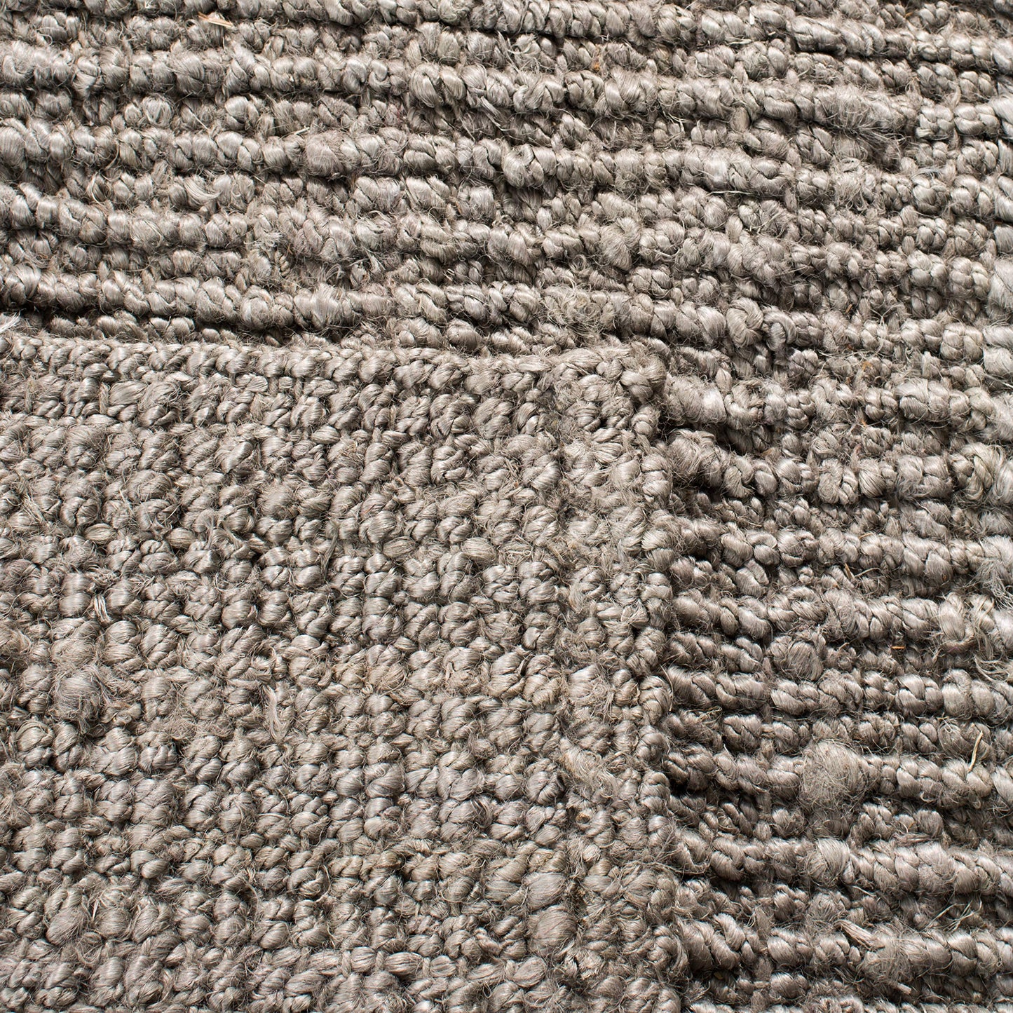 SAFAVIEH Area Rug 4x6 - Natural Fiber Collection - Light Grey, Handmade Jute, Farmhouse Style, Chunky Textured Thick Pile (NF447G)