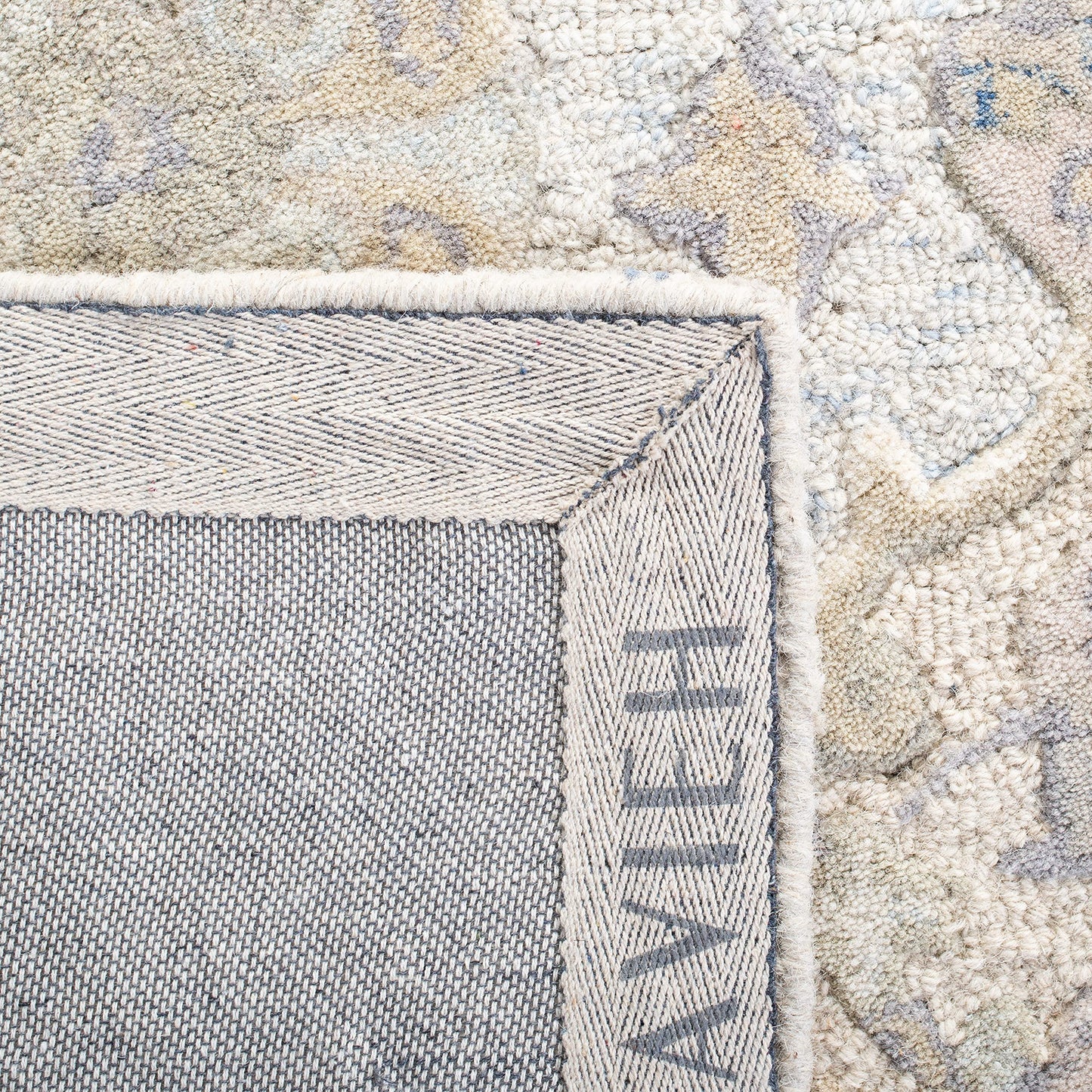 SAFAVIEH Glamour Collection 5' x 8' Grey/Blue GLM622F Handmade Premium Wool Area Rug