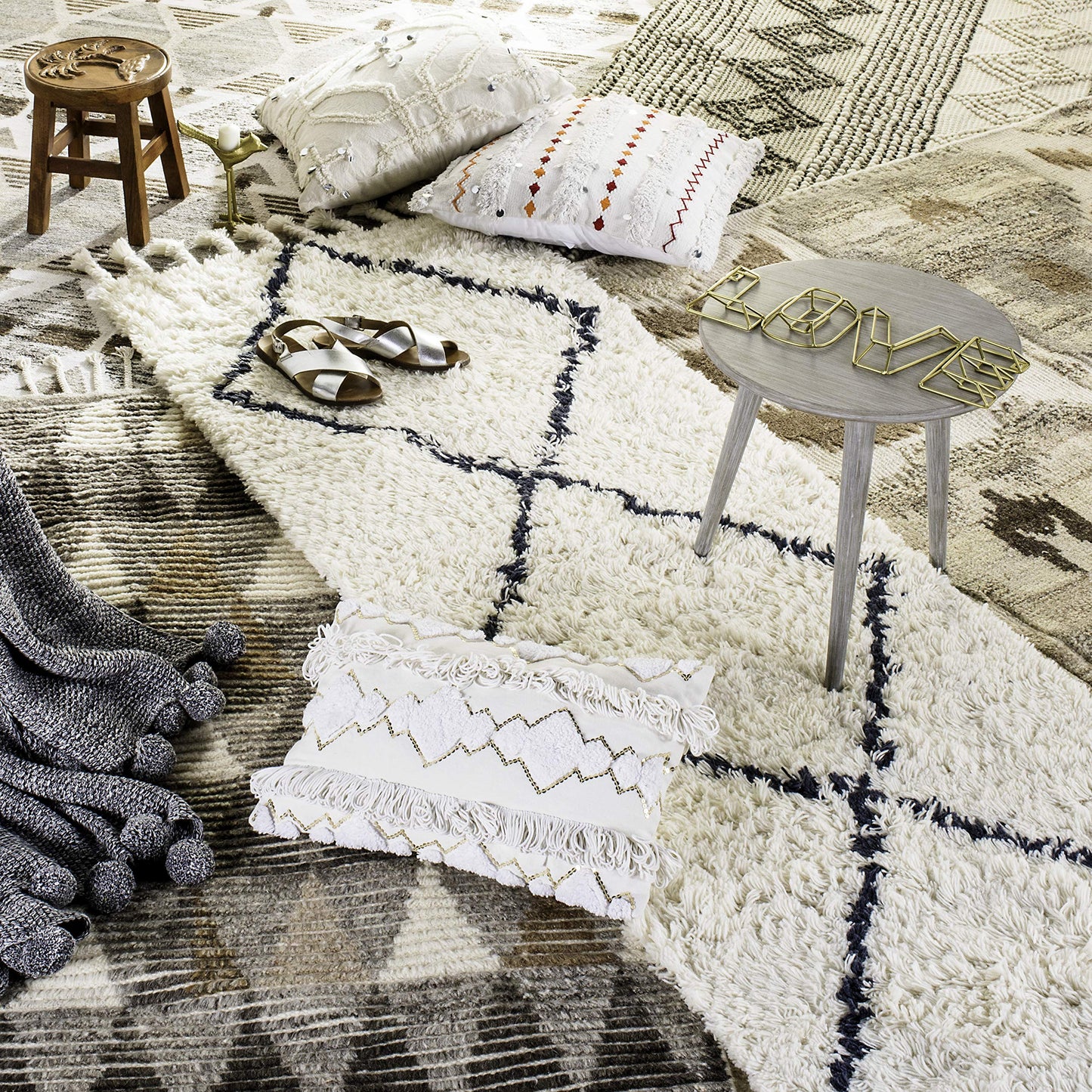 SAFAVIEH Natura Collection Area Rug - 5' x 8', Grey & Ivory, Handmade Moroccan Boho Tribal Wool & Cotton, Ideal for High Traffic Areas in Living Room, Bedroom (NAT102A)