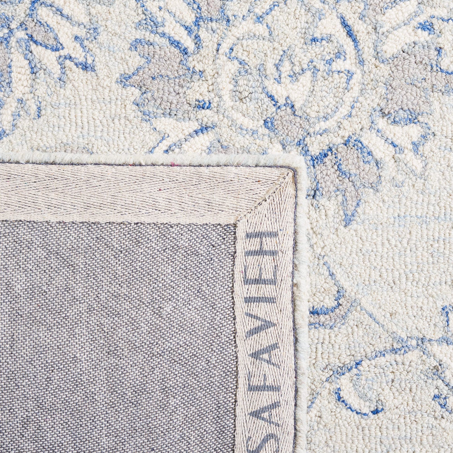 SAFAVIEH Area Rug 8x10 - Micro-Loop Collection - Large - Light Blue & Ivory, Handmade Wool, Ideal for Living Room, Bedroom, Office, Dining Space (MLP536L)