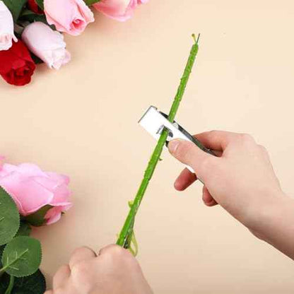Gisafai 2 Pcs Rose Thorn Stripper Tool Thorn Remover Leaf Stripping Tool Stem and Leaf Remover Metal Flower Stripper for Outdoor Gardening Flower Arrangement Florist Supplies(Silver)