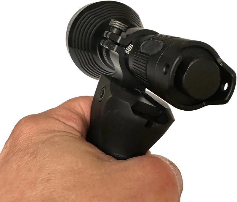 Elusive Wildlife 750 HD Handheld Hunting Spotlight - Red LED, 750-Yard Beam, Ergonomic Grip & Charger