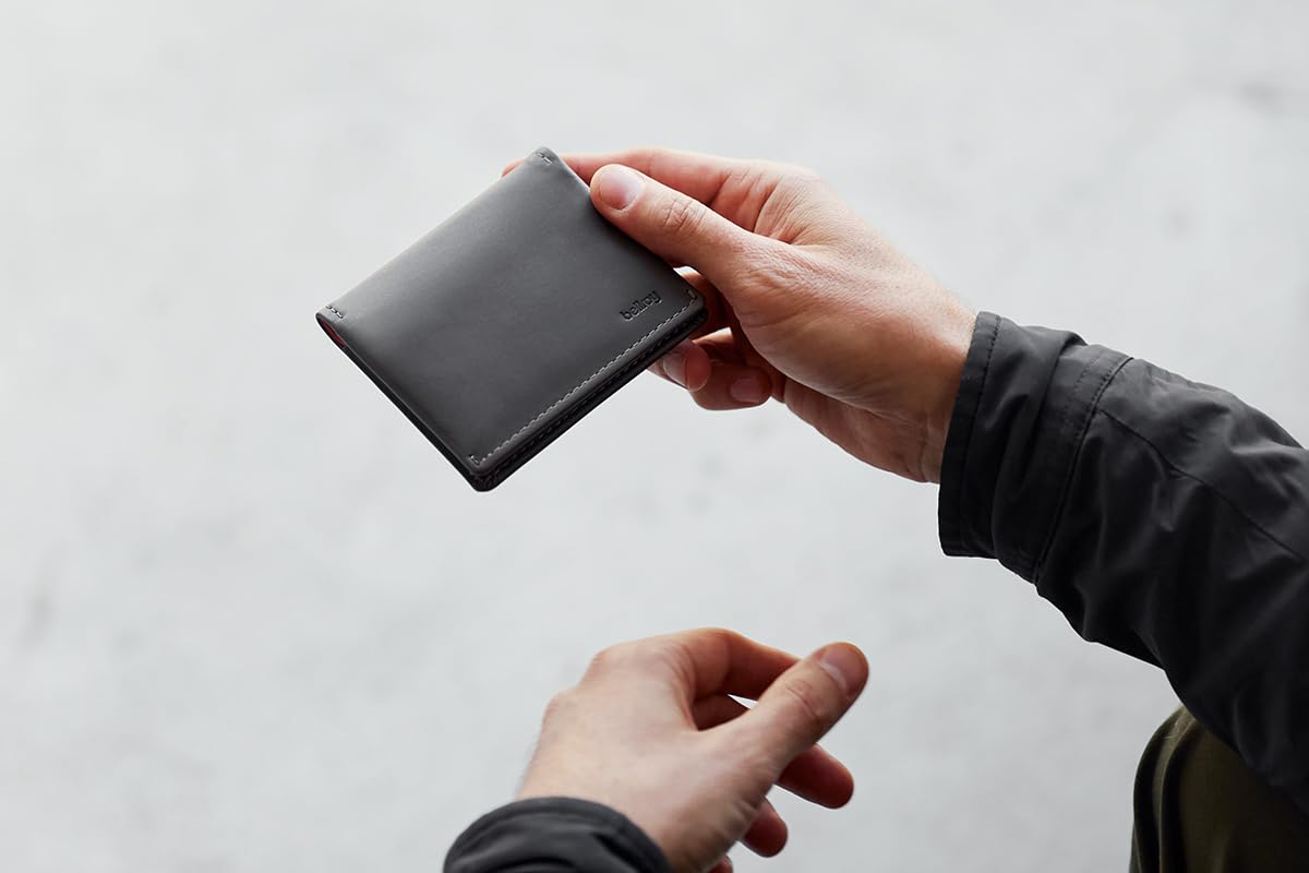 Bellroy Slim Sleeve, slim leather wallet (Max. 8 cards and bills) - Everglade