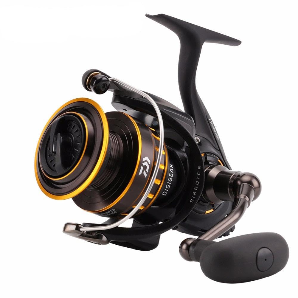 Daiwa BG5000 BG Saltwater Spinning Reel, 5000, 5.7: 1 Gear Ratio, 6+1 Bearings, 47.40" Retrieve Rate, 22 lb Max Drag,Black/Gold