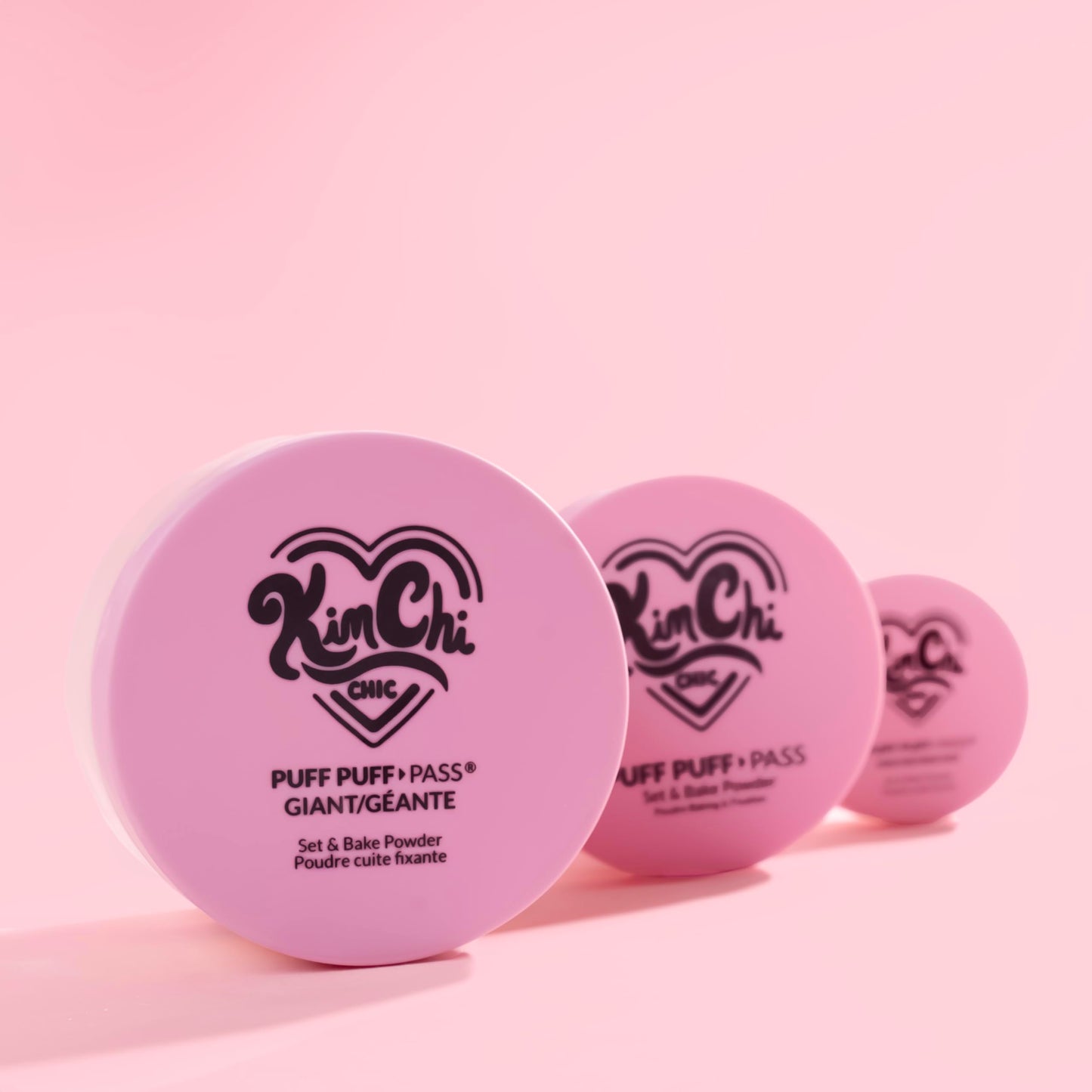 Kimchi Chic Beauty Puff Puff Pass Set and Bake Setting Powder for Makeup, Extra Fluffy Loose Face Powder Poof, Soft Natural Face Makeup for Uneven Skin Tone, 03 Translucent
