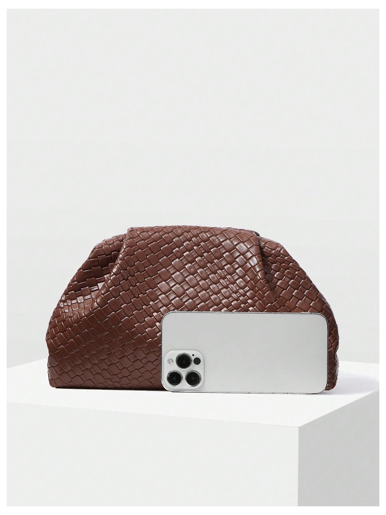 QWINEE Women's Woven Evening Bag Dumpling Clutch Purse No Strap Handbags Elegant Faux PU Leather Clutch Bag Coffee Brown One-Size