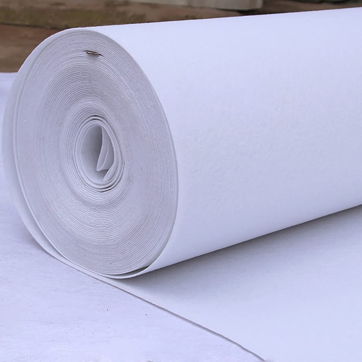 White Aisle Runners Wedding Accessories Aisle Runner Carpet Rugs for Step and Repeat Display, Ceremony Parties and Events Indoor or Outdoor Decoration 24 Inch Wide x 30 feet Long