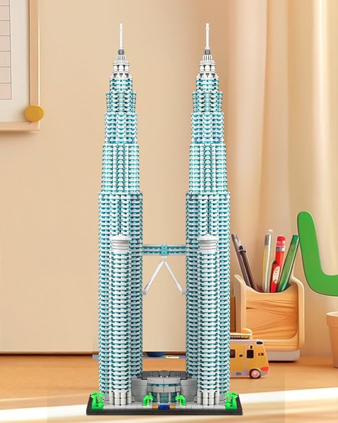 1:800 Malaysia Twin Towers Architecture Building Blocks Set Kuala Lumpur Petronas Tower Modular Construction Kit for Adults &amp Teens (5839 Pieces)