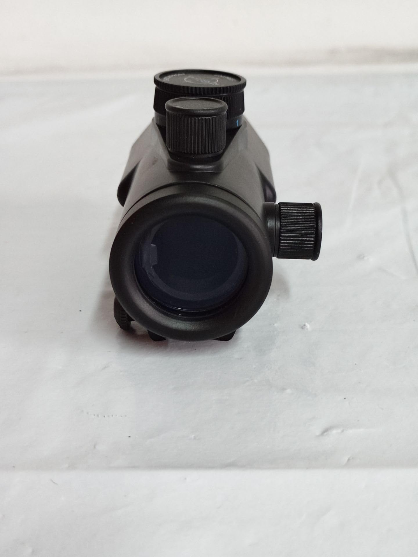 ESSLNB Red Dot Sight Airsoft Sights Scope Red/Green/Blue 3 Brightness Settings Reflex Sight with 11mm/22mm Picatinny Rail Mount and Covers