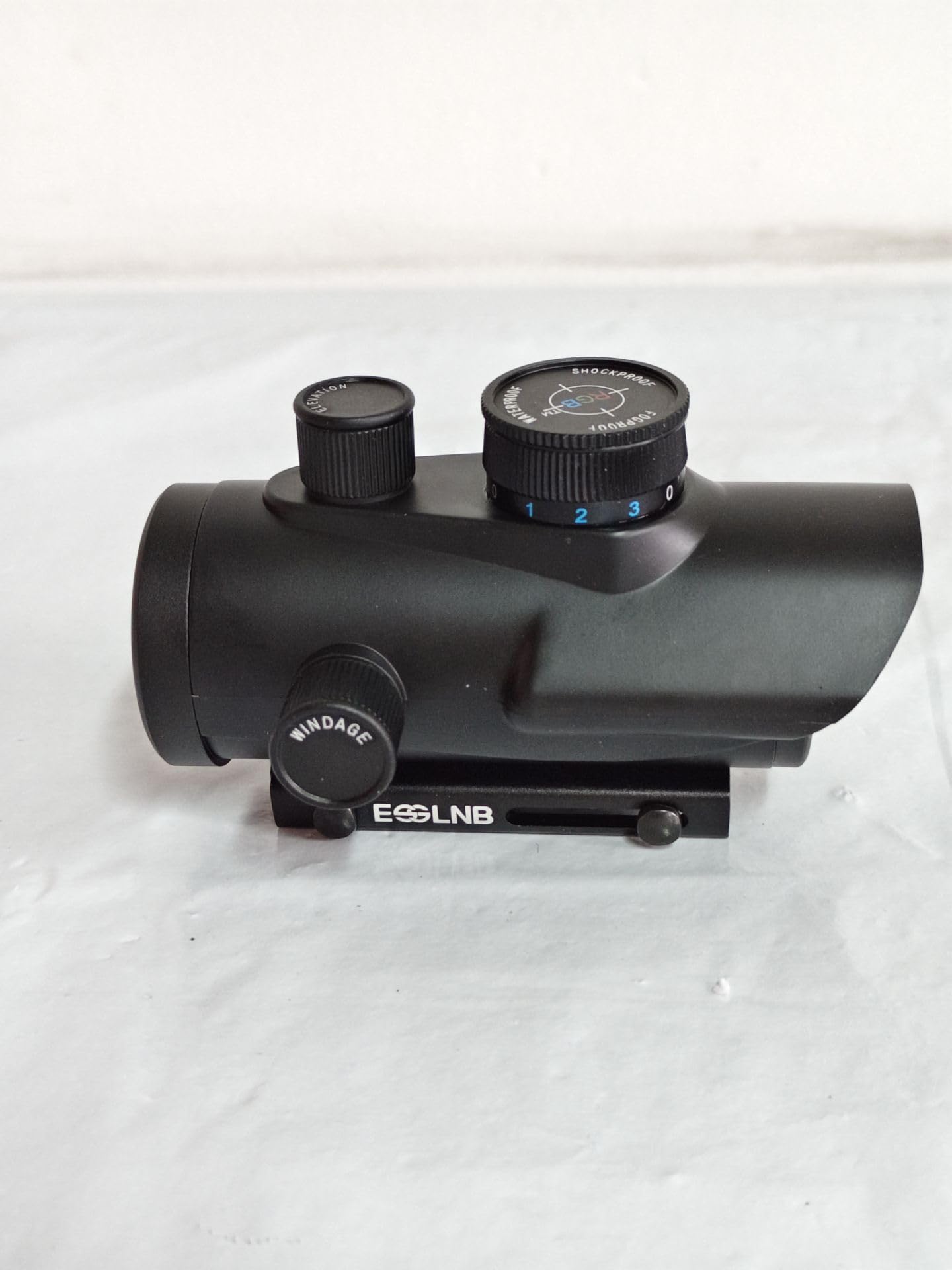 ESSLNB Red Dot Sight Airsoft Sights Scope Red/Green/Blue 3 Brightness Settings Reflex Sight with 11mm/22mm Picatinny Rail Mount and Covers