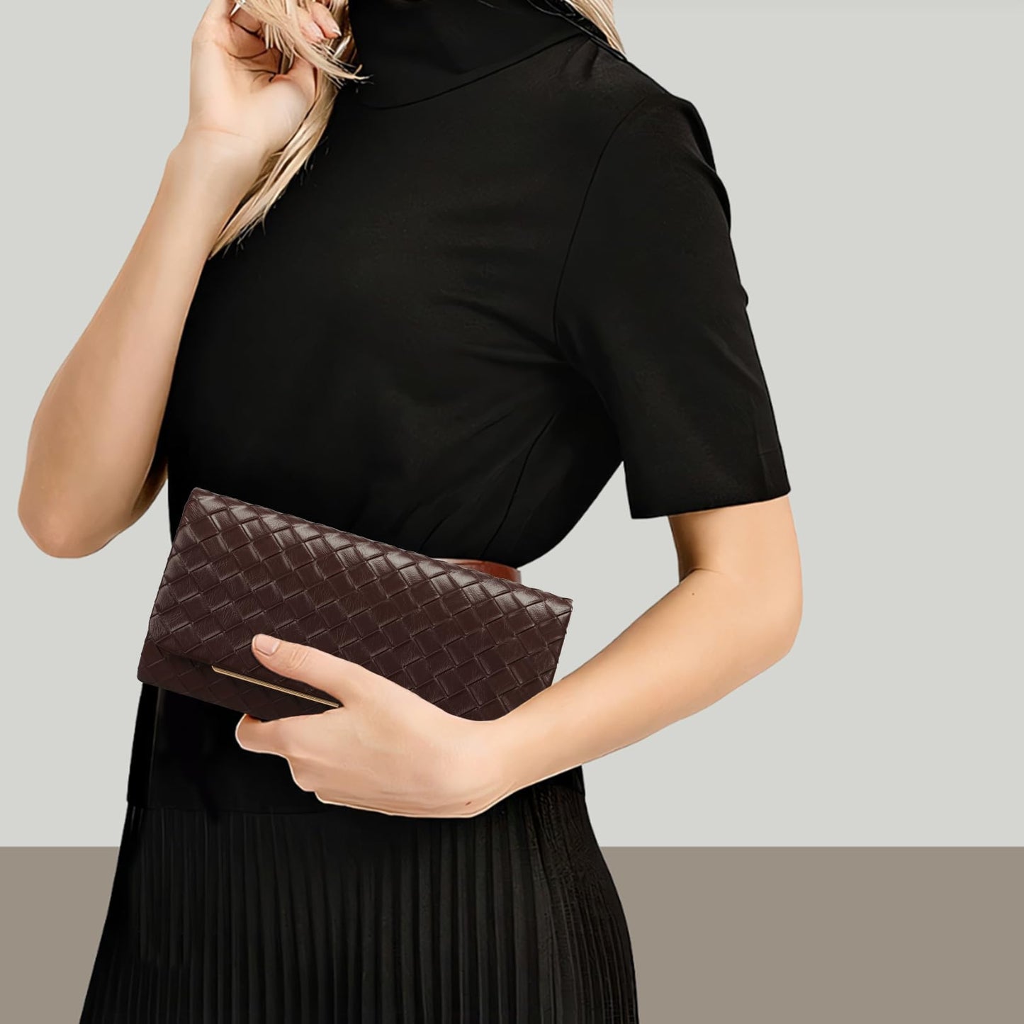nodeber Women's Clutch Purse with Detachable Strap | Evening Handbags for Parties and Weddings(Chococlate)
