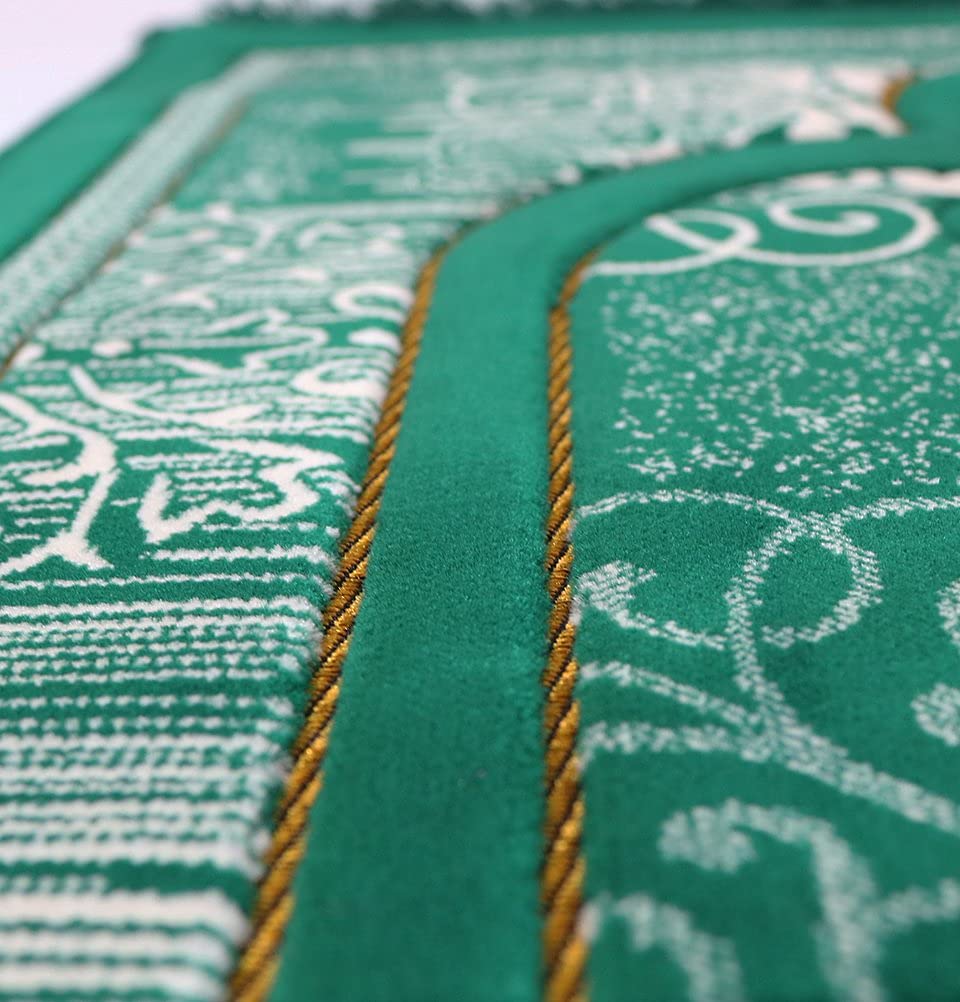 Modefa Prayer Mat | Turkish Velvet Muslim Prayer Rug Muslim Prayer Mat Islam | Soft Beautiful Prayer Rug Janamaz Sajjadah with Car Hanger | Classic Elegant Swirl (Green)