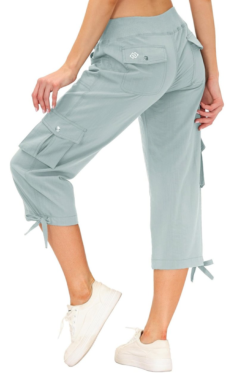 MoFiz Womens Capris with Pockets Loose Fit Casual Capri Pants Dressy Lightweight Ladies Baggy Cargo Pants for Hiking Light Gray XL