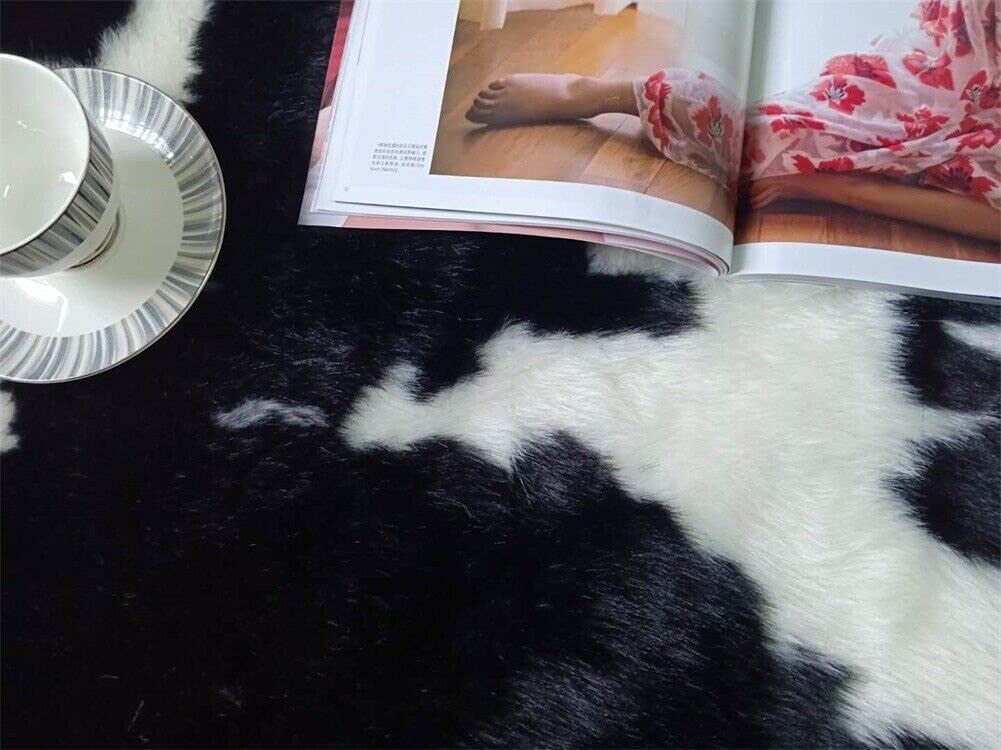 Faux Cowhide Rug Cow Print Area Rug for Living Room Bedroom Soft Faux Fur Animal Print Skin Western Boho Decor Natural Pattern Hide Carpet with No-Slip Floor Mat (5.2ft x 7.2ft)