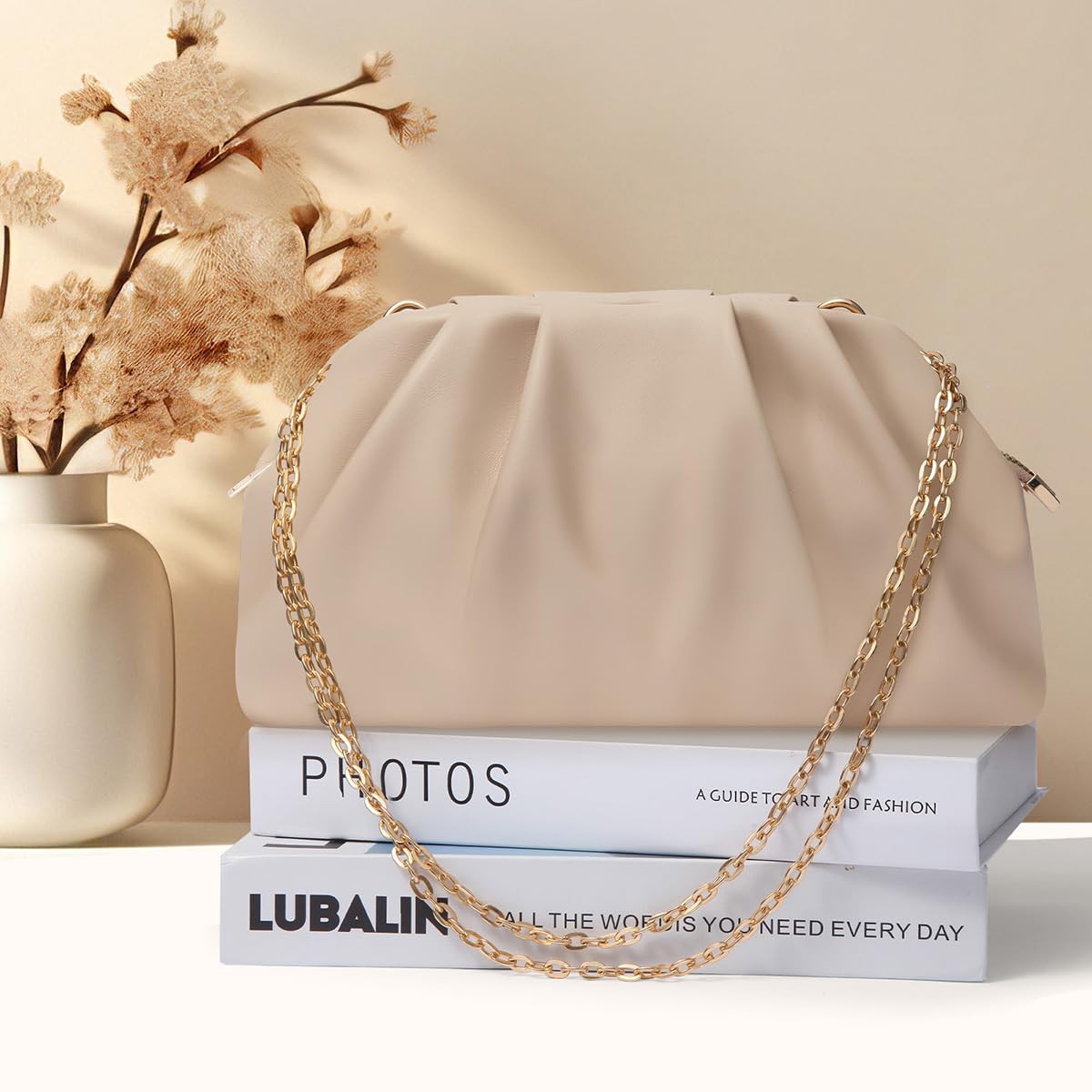 lovyoCoCo Clutch Purse for Women Soft Pleated PU Wedding Clutch, Elegant Evening Bag for Galas, Proms,Cocktail Parties (Nude)