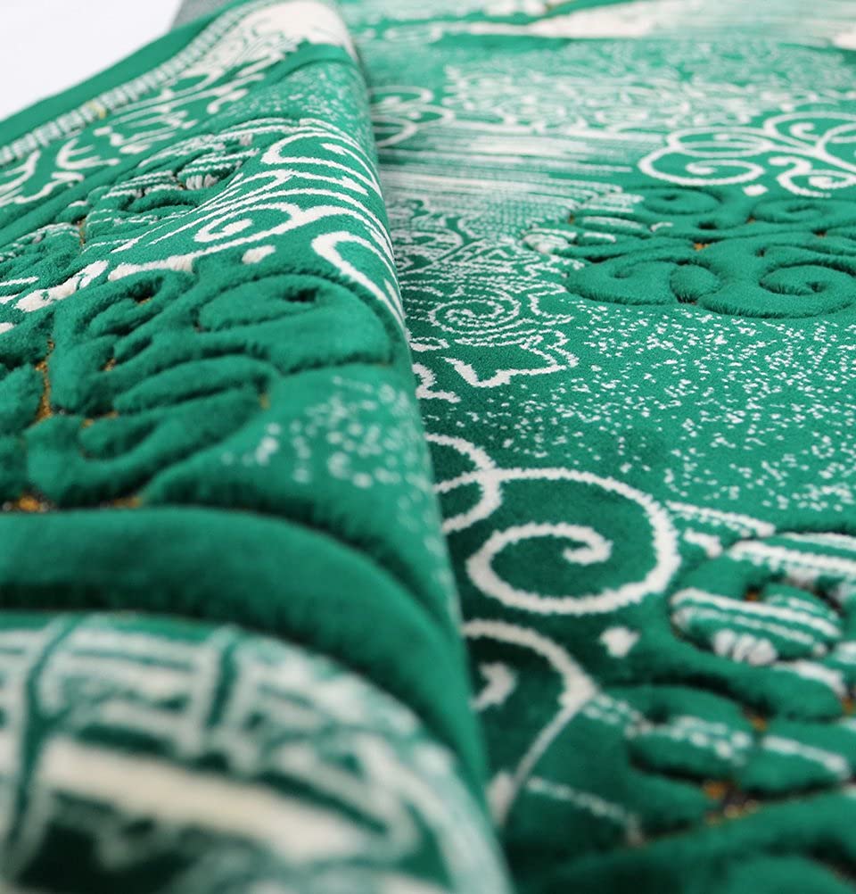 Modefa Prayer Mat | Turkish Velvet Muslim Prayer Rug Muslim Prayer Mat Islam | Soft Beautiful Prayer Rug Janamaz Sajjadah with Car Hanger | Classic Elegant Swirl (Green)