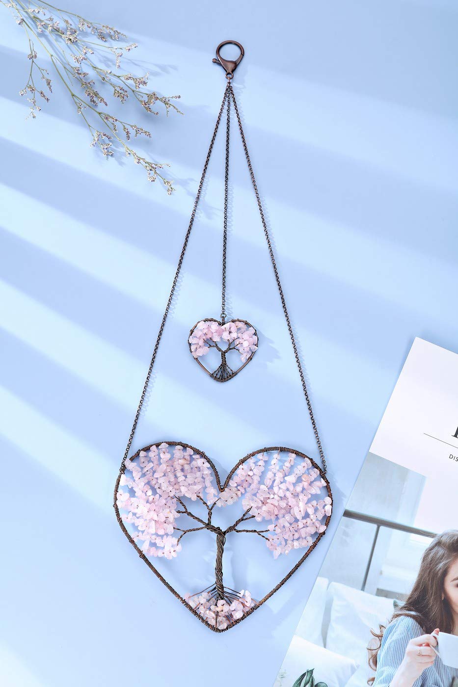 PESOENTH Rose Quartz Crystal Tree of Life Heart Wall Hanging Decor Gifts for Women,Bohemian Pink Healing Crystals Reiki Stones Ornaments Spiritual Gifts Christmas Tree Home Hanging Decorations