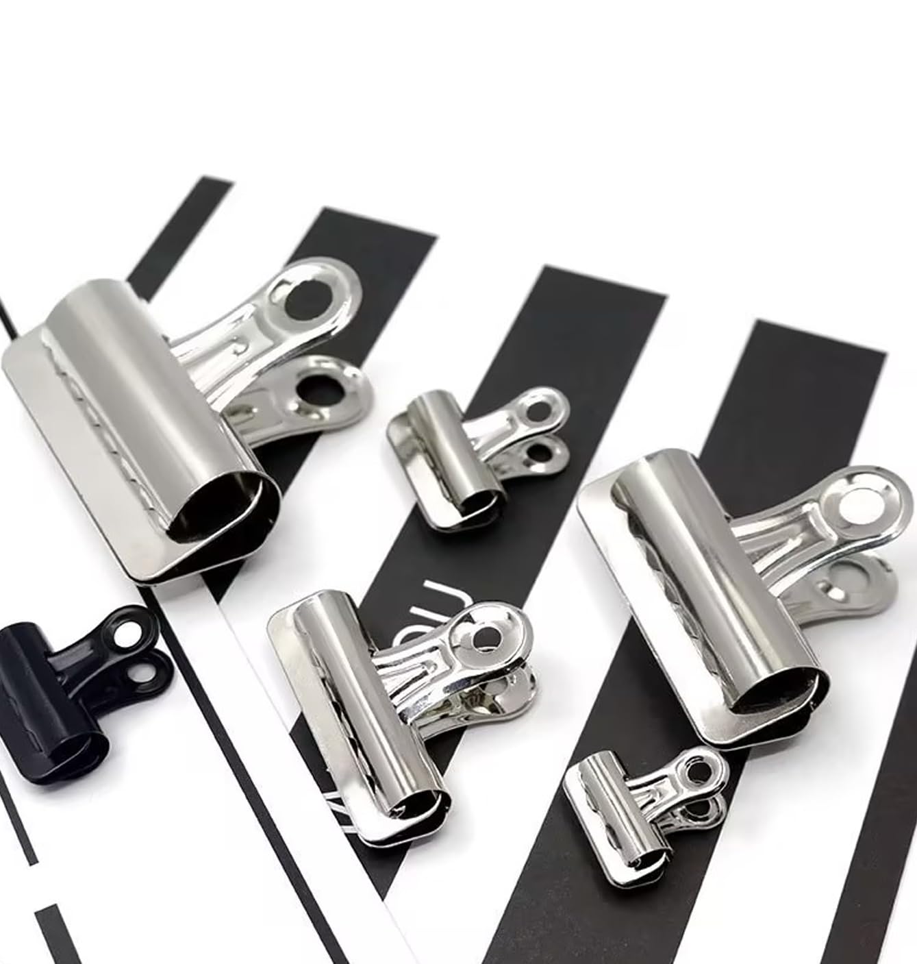 Bulldog Clips, 60 Pcs, 1 Inch, Silver, 25 mm, Hinge Paper Clips, Metal Clamps for Crafts, Food Bags, Drawings, Photos