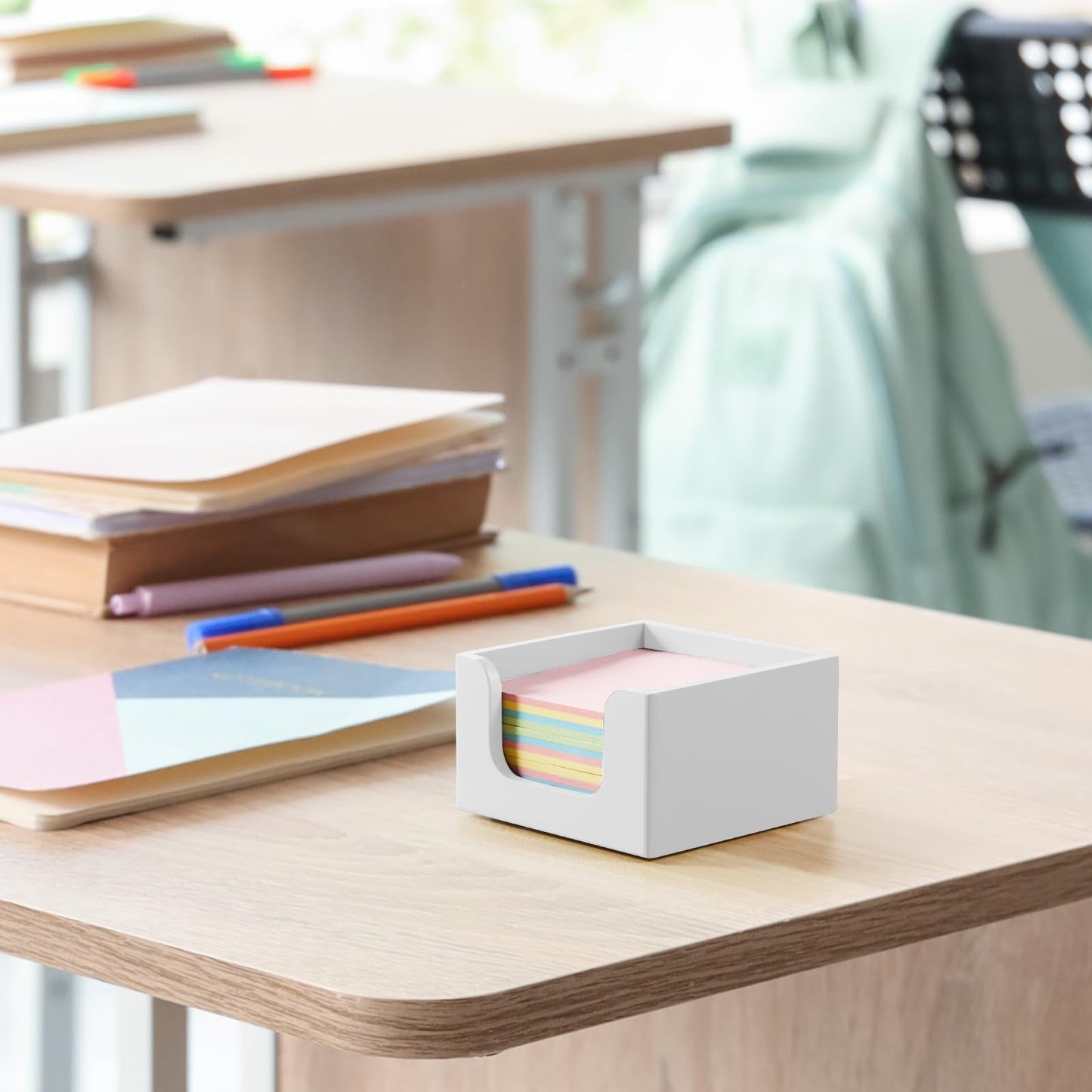 CMLKLZD Sticky Note Holder, Sticky Note Dispenser for Office Desk Accessories, Self Stick Note Pad Holder, Memo Pad Holder Dispenser Organizer for School Office Desk Supplies, White