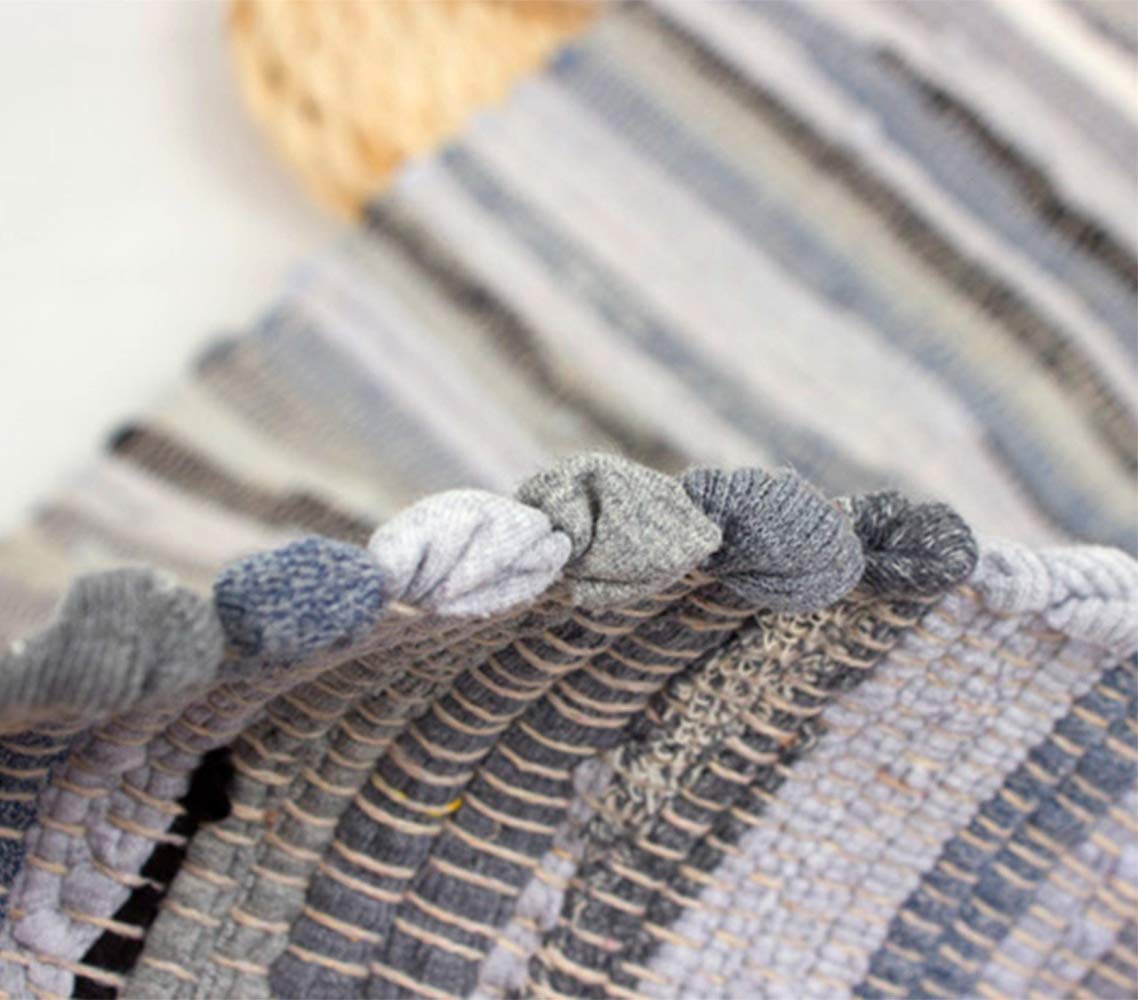 Zeafeel Chindi Rag Rug, Machine Washable Cotton Reversible Rag Rug Hand Woven Multi Color Striped Area Rug Floor Rugs for Bedroom, Living Room, Kitchen and Laundry Room (20'' x 31", Grey)